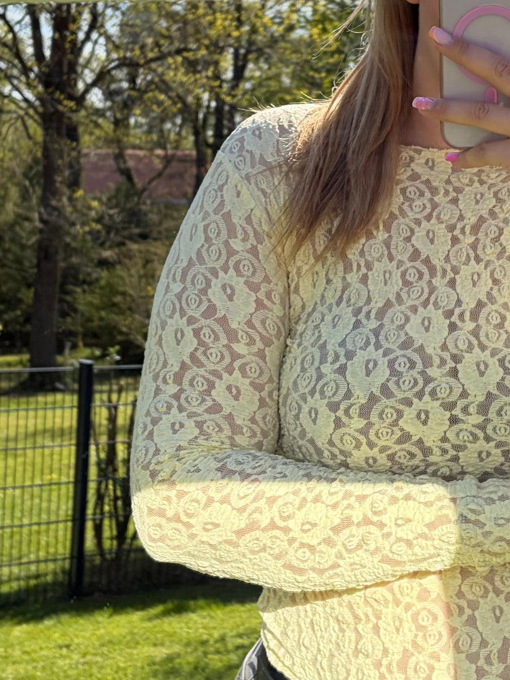 Spitzen Longsleeve 'Butter'