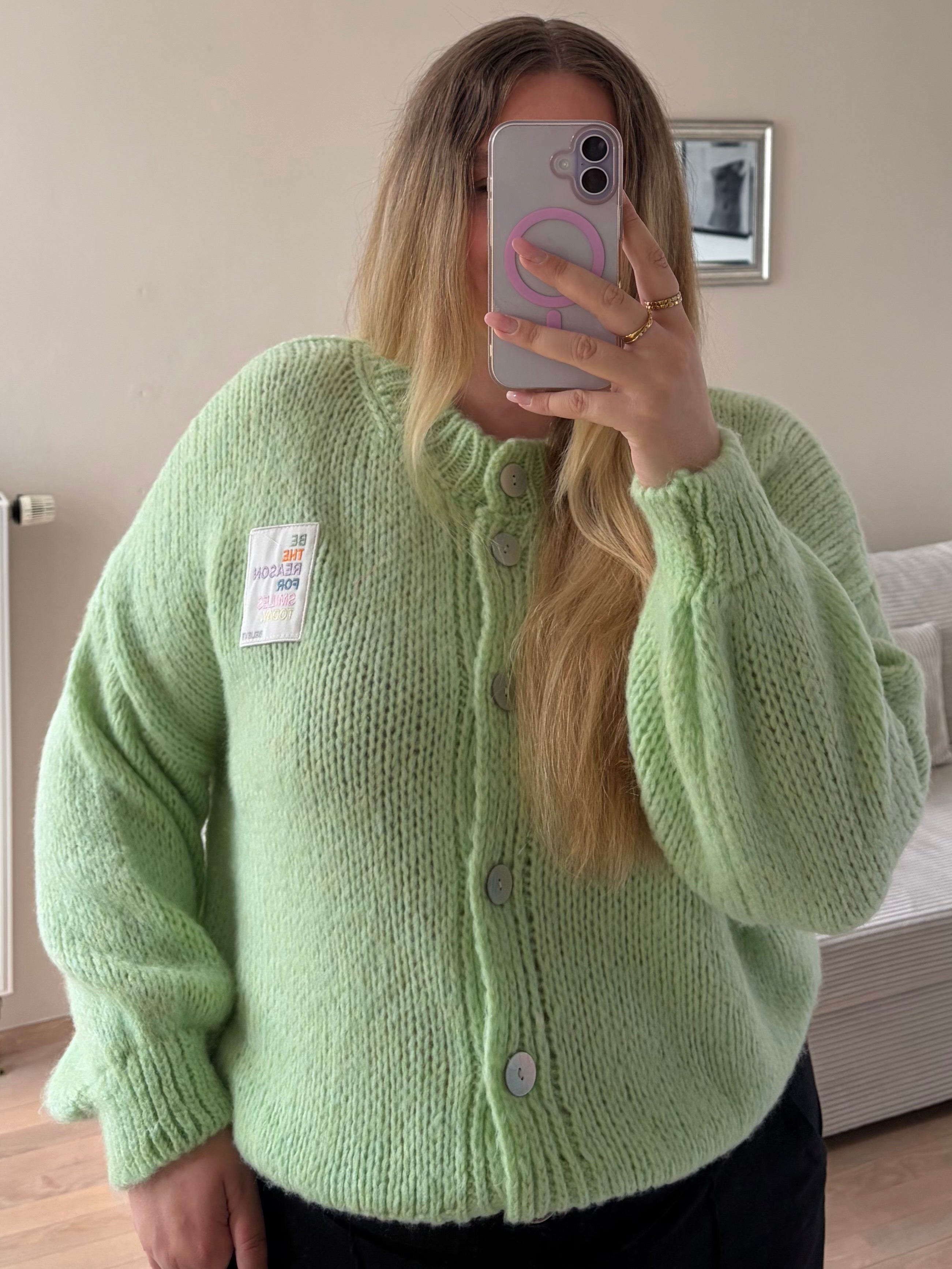 Cardigan 'be the reason' Mint